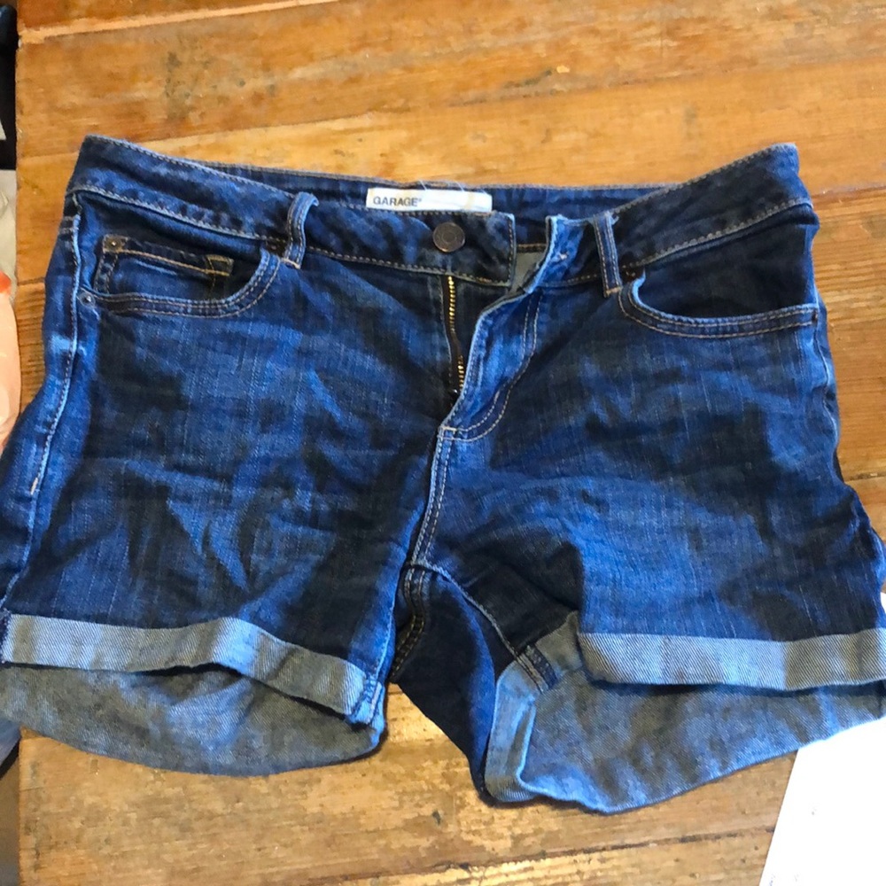 Size 7 garage jean shorts